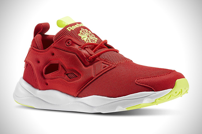 Reebok-Furylite-OG-Red-Rush