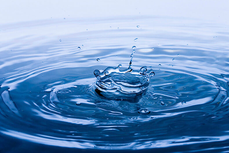 Сорок шесть причин, по которым вода ежедневно необходима вашему организму