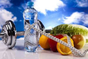 сколько воды пить чтобы похудеть, правильное питание и упражнения, картинка