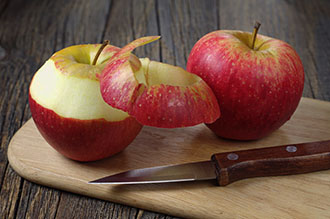 Чищеные яблока
