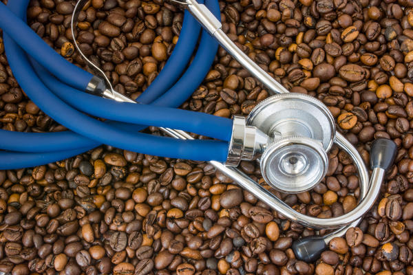Сегодня медицина признает не только вред, но и многочисленные полезные свойства кофе