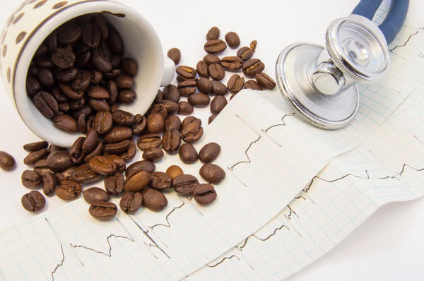 Связь кофе с гипертонией и сердечно-сосудистыми заболеваниями не так очевидна, как принято думать