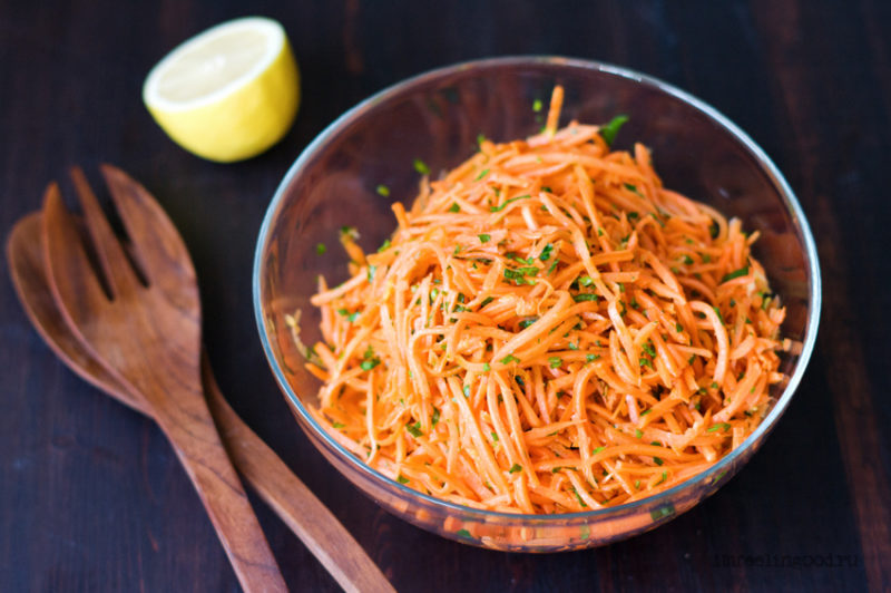 Морковный салат с имбирем