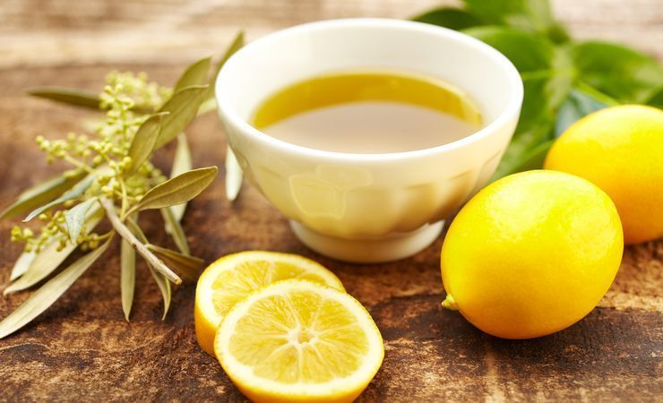 Теплая вода с лимоном и медом натощак