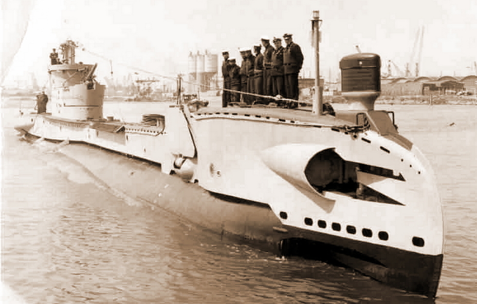​Ещё одно послевоенное фото «Звардвис». Лодка была выведена из состава флота Нидерландов в 1962 году и пошла на слом - Предупреждён — не значит вооружён 