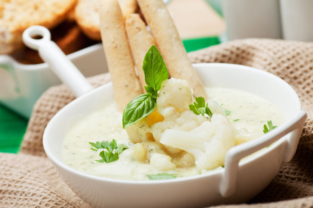 Калорийность диетического сырного супа — всего 120–140 ккал