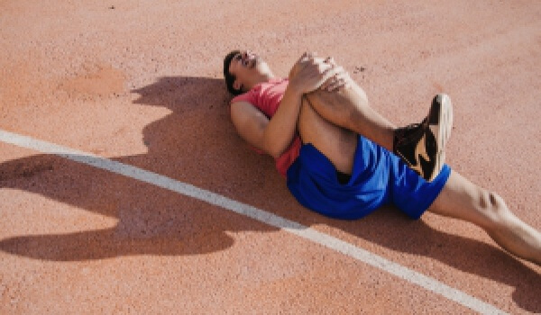Причины, по которым у вас болят мышцы после тренировки