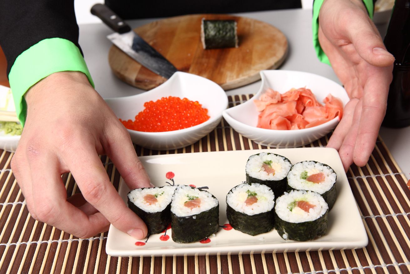 на диете можно ли кушать суши