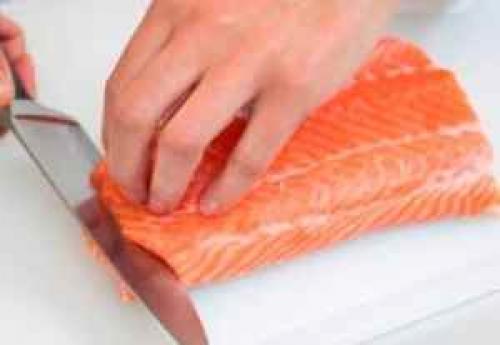 Можно ли есть лосось при диете. Летнее питание для плоского животика – лосось